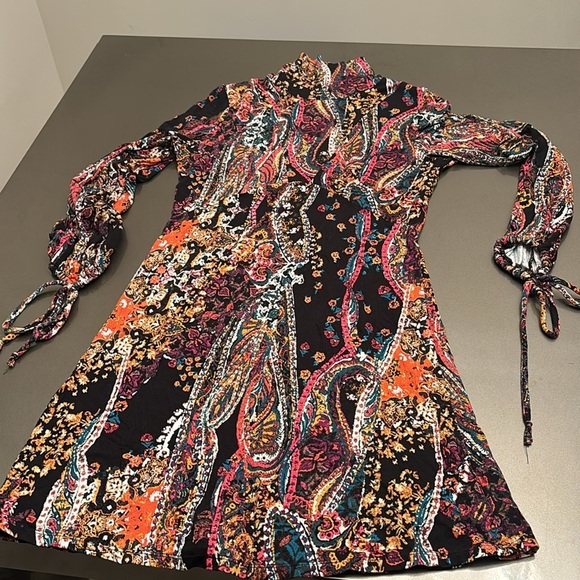 Ladies FREE PEOPLE DRESS - Picture 8 of 8